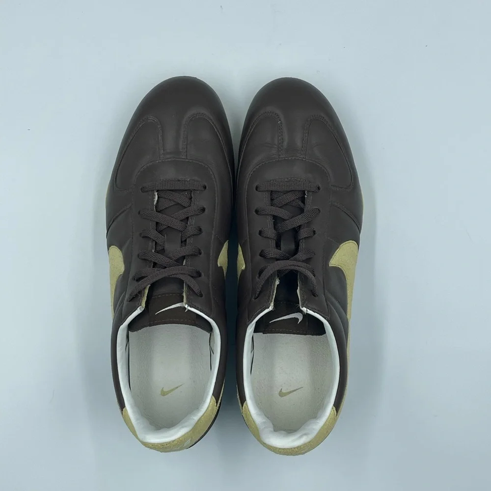 Nike Leather Sneakers Women’s Sz 8 - Picture 4 of 10